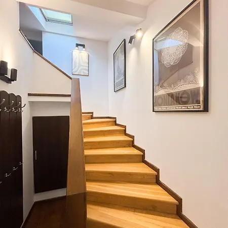 Rynek 7 - Fv Apartmán